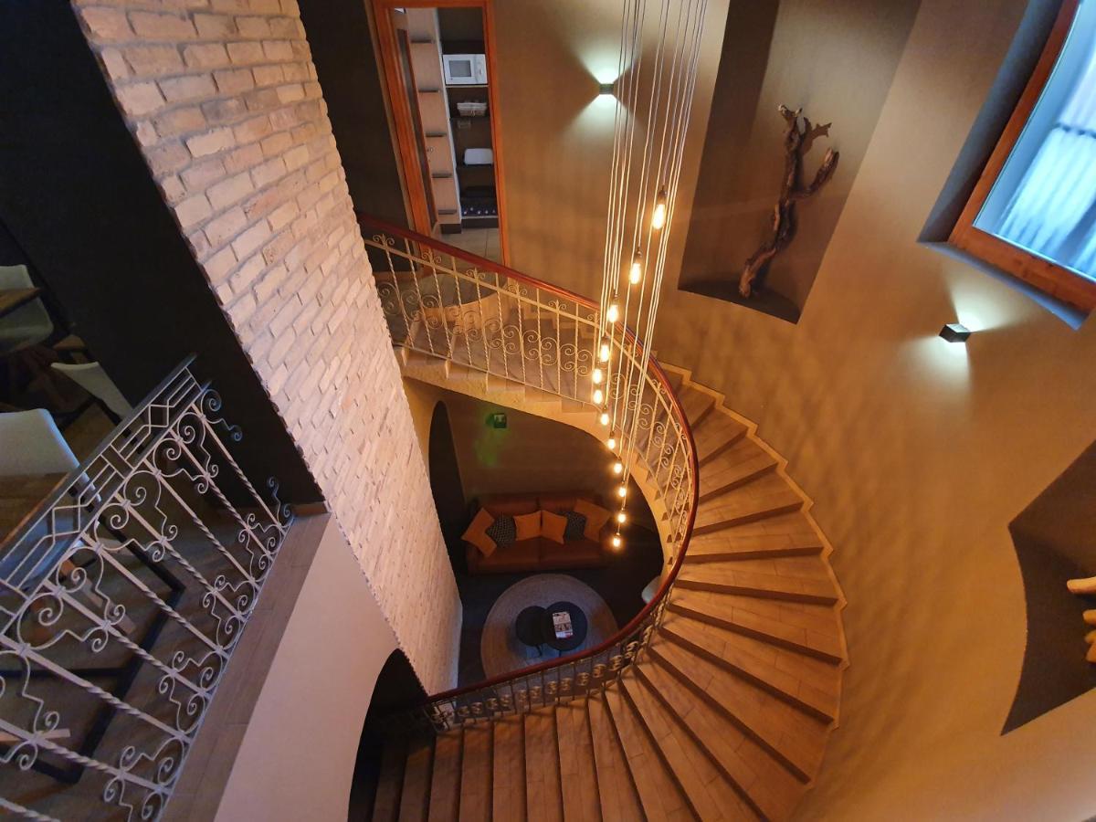 Deak Panzio Bed & Breakfast Nagykoros Ngoại thất bức ảnh