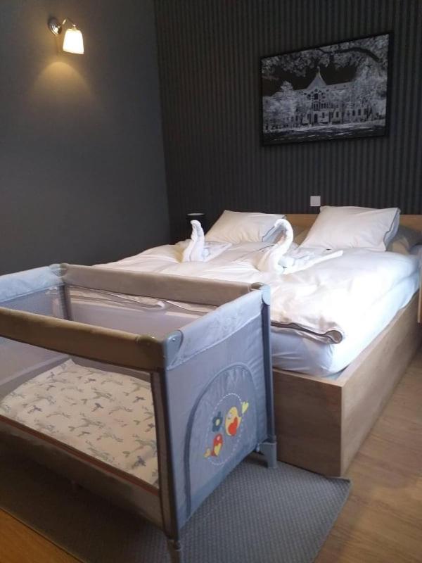 Deak Panzio Bed & Breakfast Nagykoros Ngoại thất bức ảnh