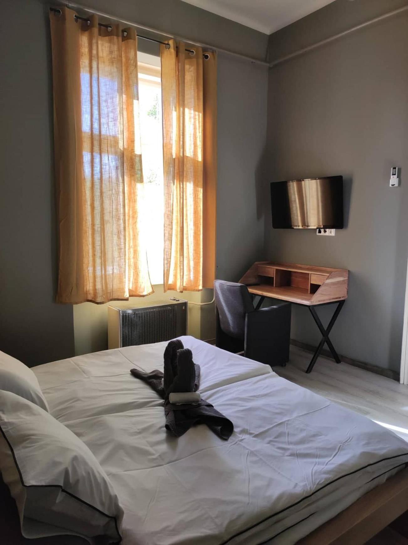 Deak Panzio Bed & Breakfast Nagykoros Ngoại thất bức ảnh